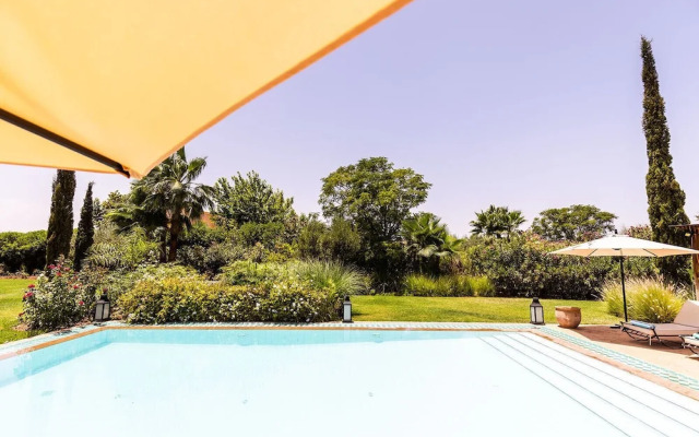Villa avec piscine privée et Golf