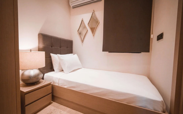 Highend Hotel & Residance
