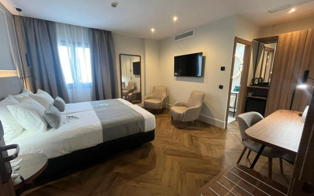 Hotel Silken Rona Dalba