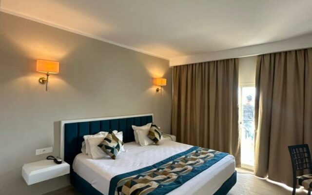 Blue Beach Golf & Spa