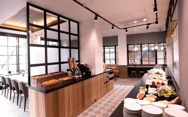 Kobe Plaza Hotel West