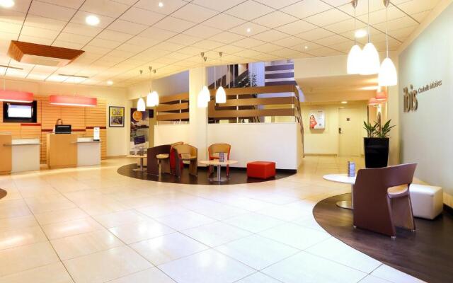 ibis Charleville-Mezières