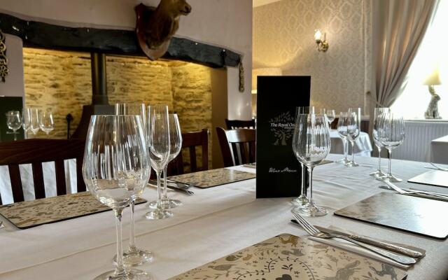 Royal Oak Inn