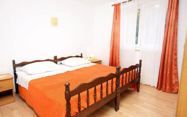 Apartments by the sea Basina, Hvar - 9673
