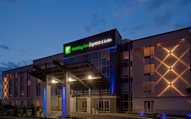 Holiday Inn Express Hotel Saint - Hyacinthe, an IHG Hotel