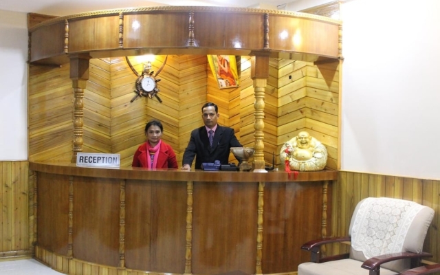 Hotel White Yak