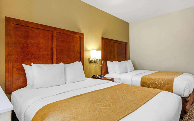 Comfort Suites