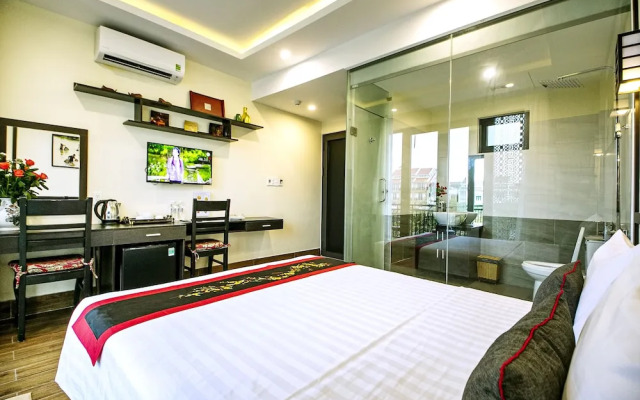 Hoi An Riverland Villa