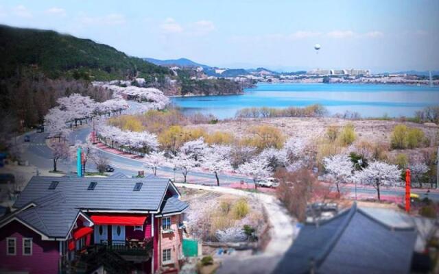Gyeongju Bomunhosu Pension