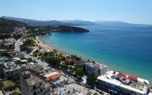 Tolo Blue Bay