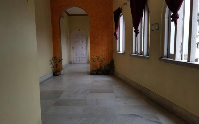 New Hotel White Palace
