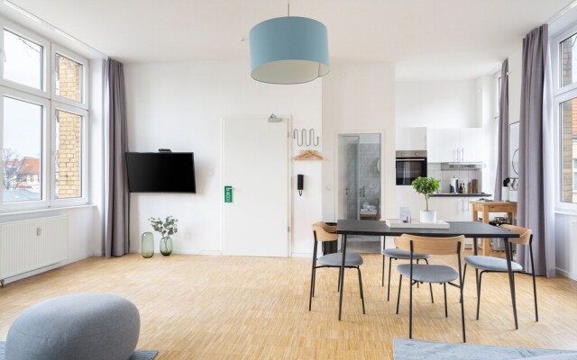 Primeflats - Lofts am Flugfeld Tempelhof