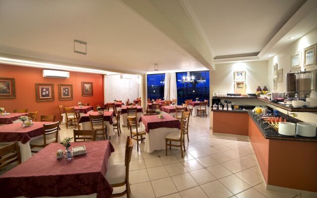 Reisper Palace Hotel