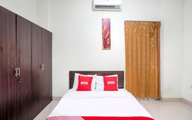 OYO 3842 Eiffel Ketintang Unesa Syariah