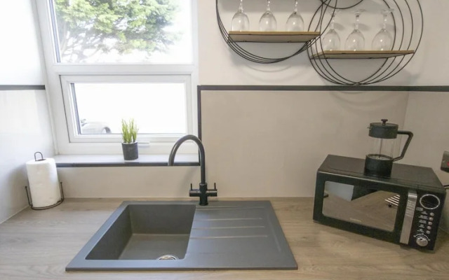 Gower Hideaway 2 Bed Apartment Ocean Breeze