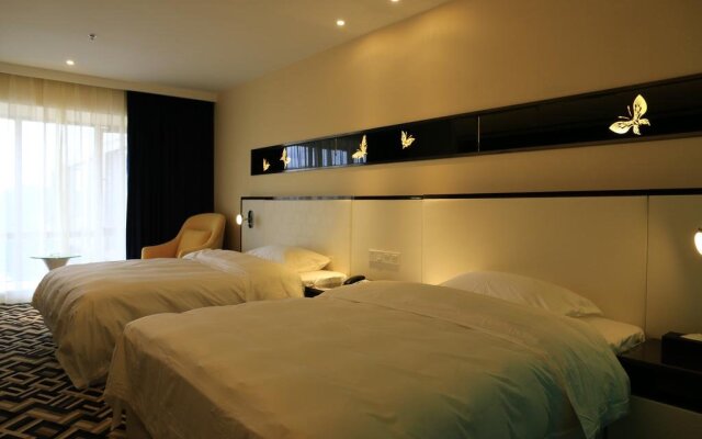 D Mark Hotel