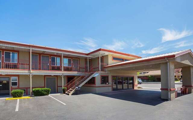 Econo Lodge Hurricane Zion Park Area