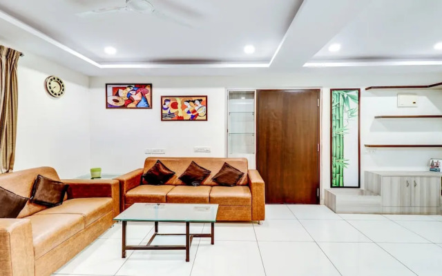 SAGA Comforts Aparthotel
