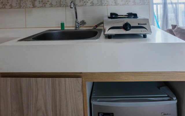 Tree Park Studio Apartment near ICE BSD