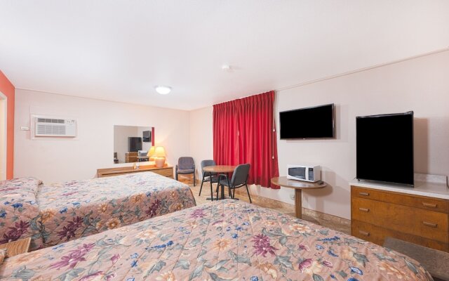 Vali-Ho Motel