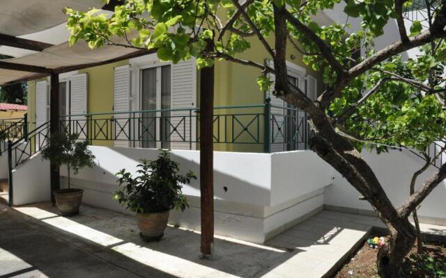 Vicky's place,near Athens airport