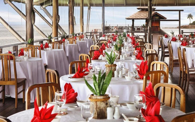 Nirwana Resort Hotel