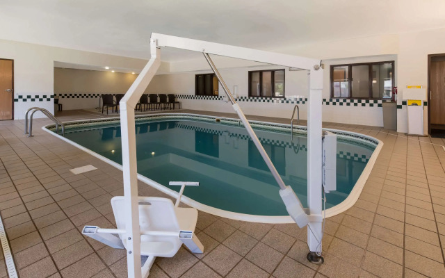 Comfort Inn Wichita East