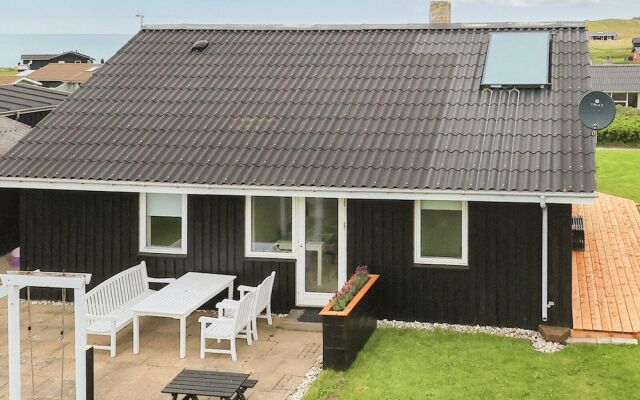 6 Person Holiday Home in Lokken-by Traum
