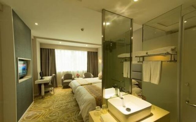 Fortune Hotel