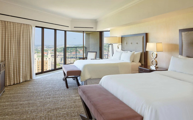 The Westin Kansas City at Crown Center