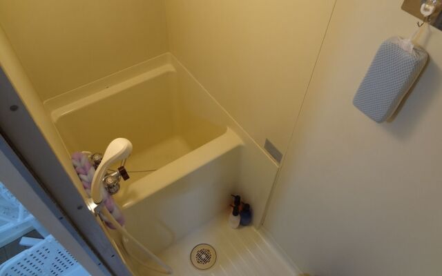 Guest House Zen Hakata Ohori Park 1