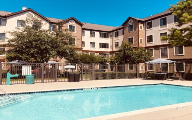 Staybridge Suites Houston West / Energy Corridor by IHG