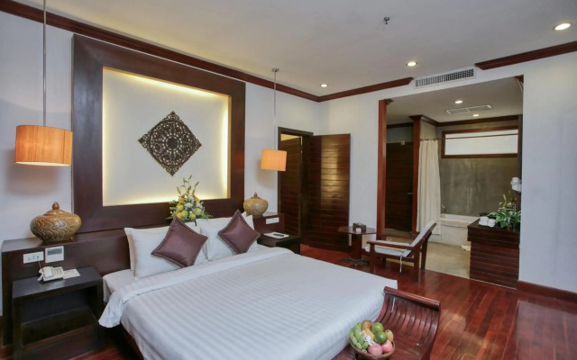 The Moon Residence & Spa