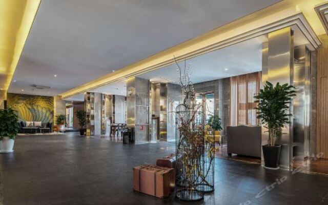 Kunming Manyan·V Hotel (Kunming Gymnasium Yunda Hospital)