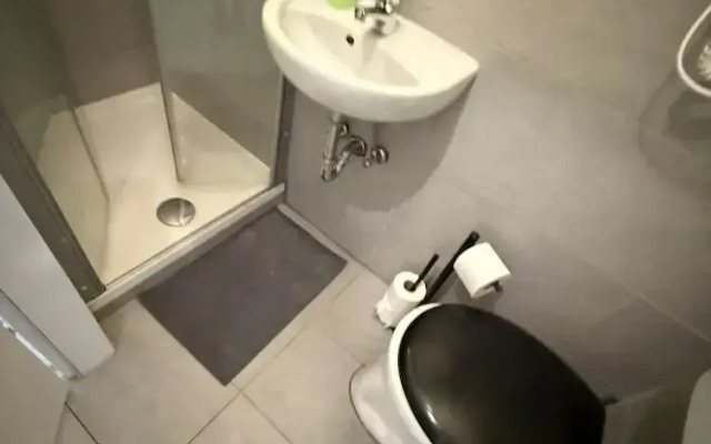 Value 1BR Apt Close to Westbahnhof