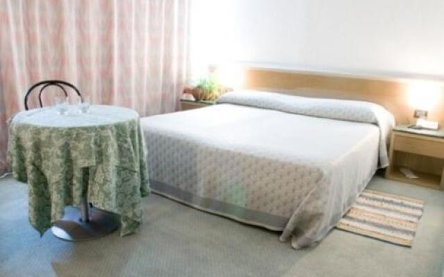 Hotel Thema