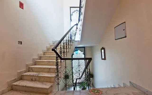 Hotel Maya Niwas
