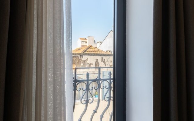 Serra do Pilar Porto Suites