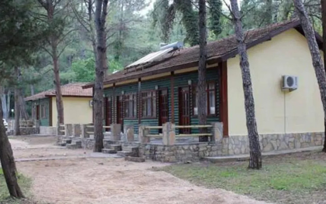 Lodges in Akyaka Kamp