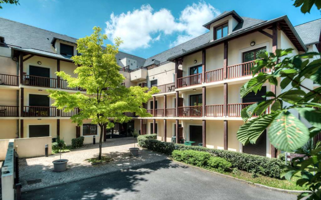 Comfort Aparthotel Lourdes L Acacia
