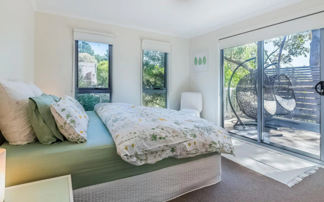 Salt Water Secret - Surf Side – Guest Rooms – Inverloch