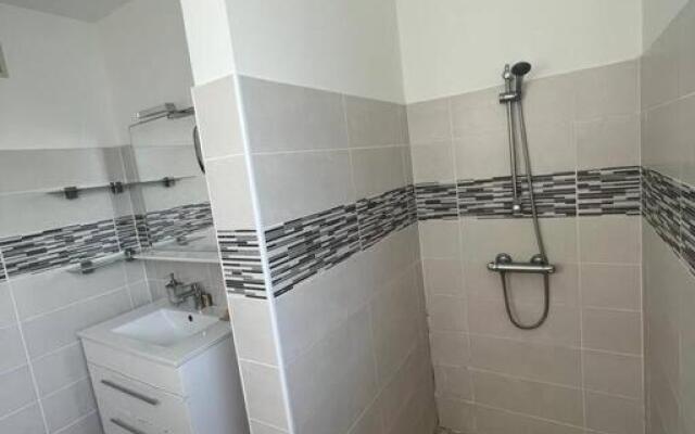 Appartement 4 pers Ste-Luce sur la rte des plages