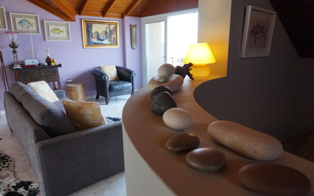 Faros Residence - Adults Only