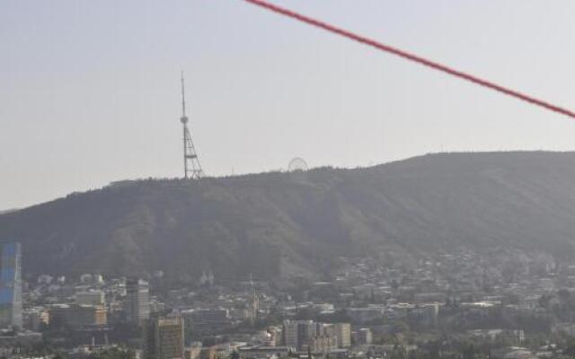 Flat 7 Tsotne Dadiani