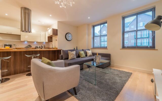 Hampden Apartments - The Catherine