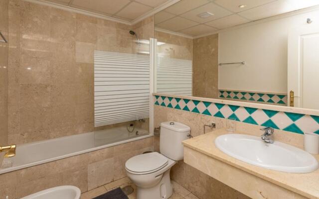 First line beach apartment 318