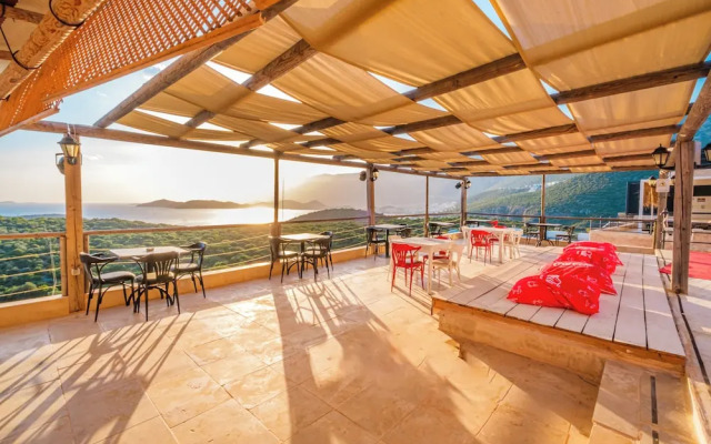 Mojo Boutique Hotel