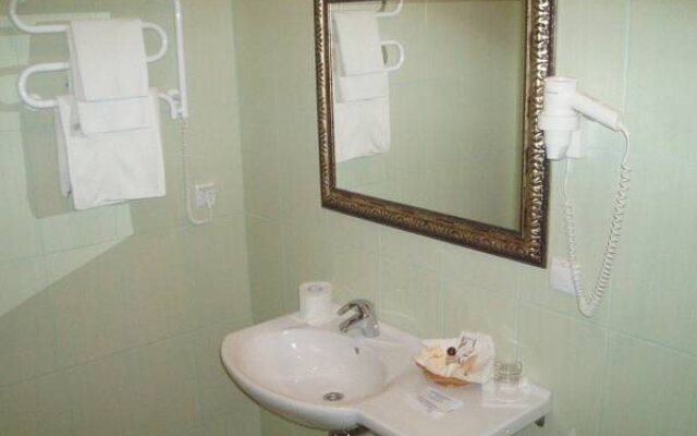 ZS Club Hotel