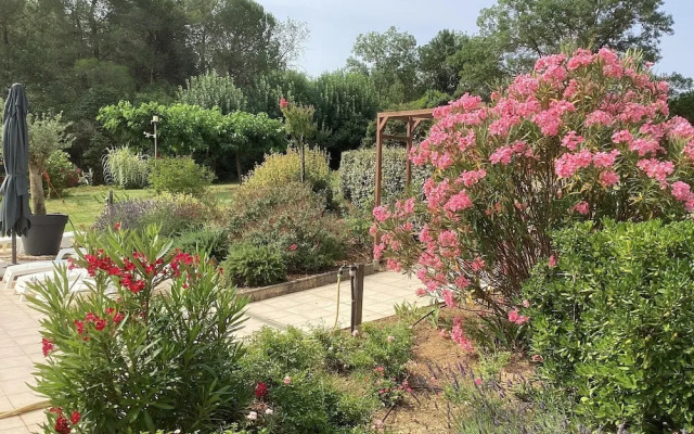 Villa in France With Private Pool & Garden