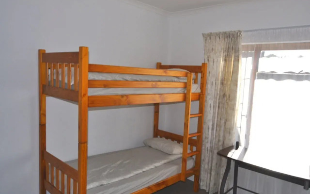 Backpacker Apartments